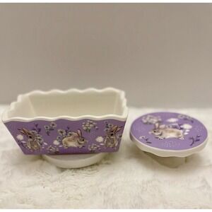 Beautiful 2 piece Easter Set Mini Cupcake Stand Riser Loaf Dish Purple‎ Easter